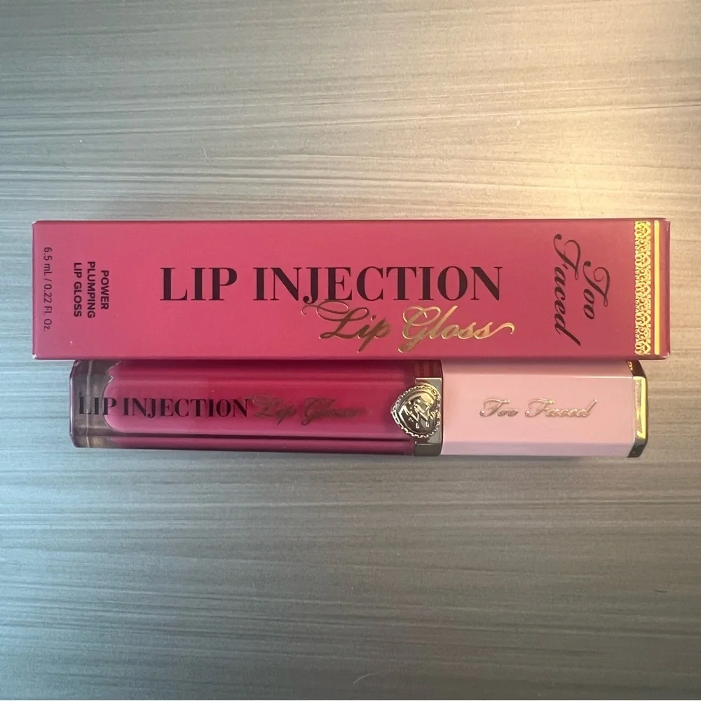NIB Too Faced Lip Injection Power Plumping Lip Gloss in Just a Girl / PINK - Picture 1 of 8